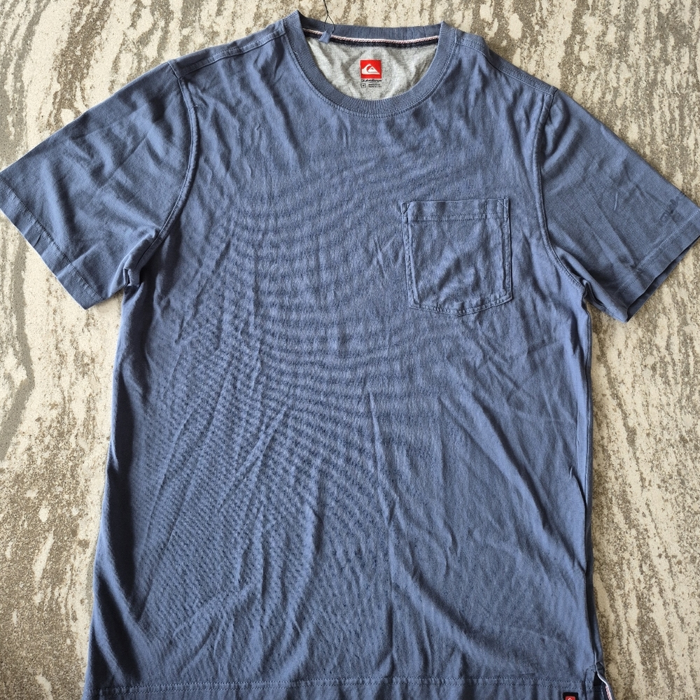 Quicksilver Men's Everday Pockwt T-Shirt Size Medium New - Picture 2 of 2